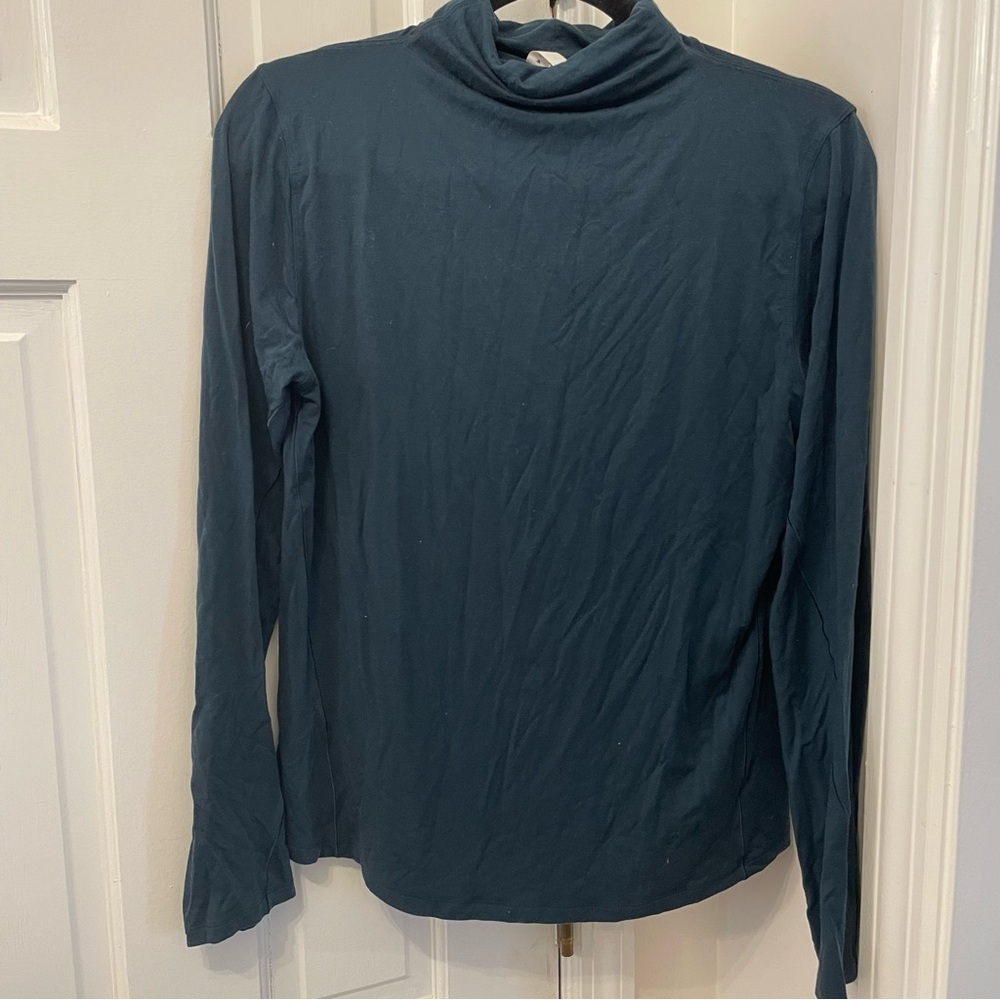 Lululemon Hold Tight Turtleneck